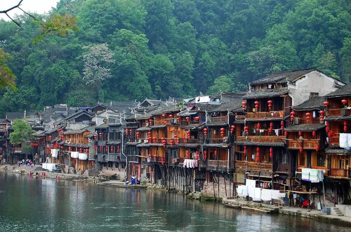 Fenghuang ancient city: Mr. Shen Congwen border town - kikbb