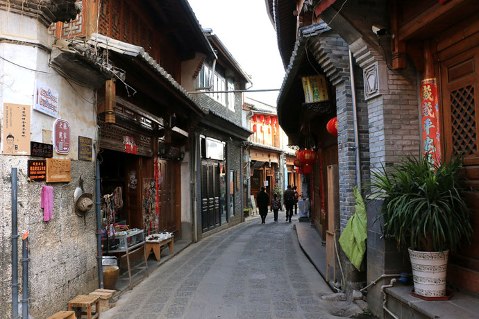 Heshun ancient town, addition to the beautiful scenery, more heavy ...